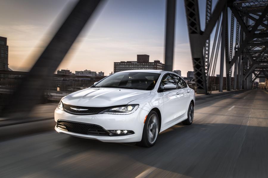  Chrysler 200S (UF) 2014 года  (фото 12 из 40)